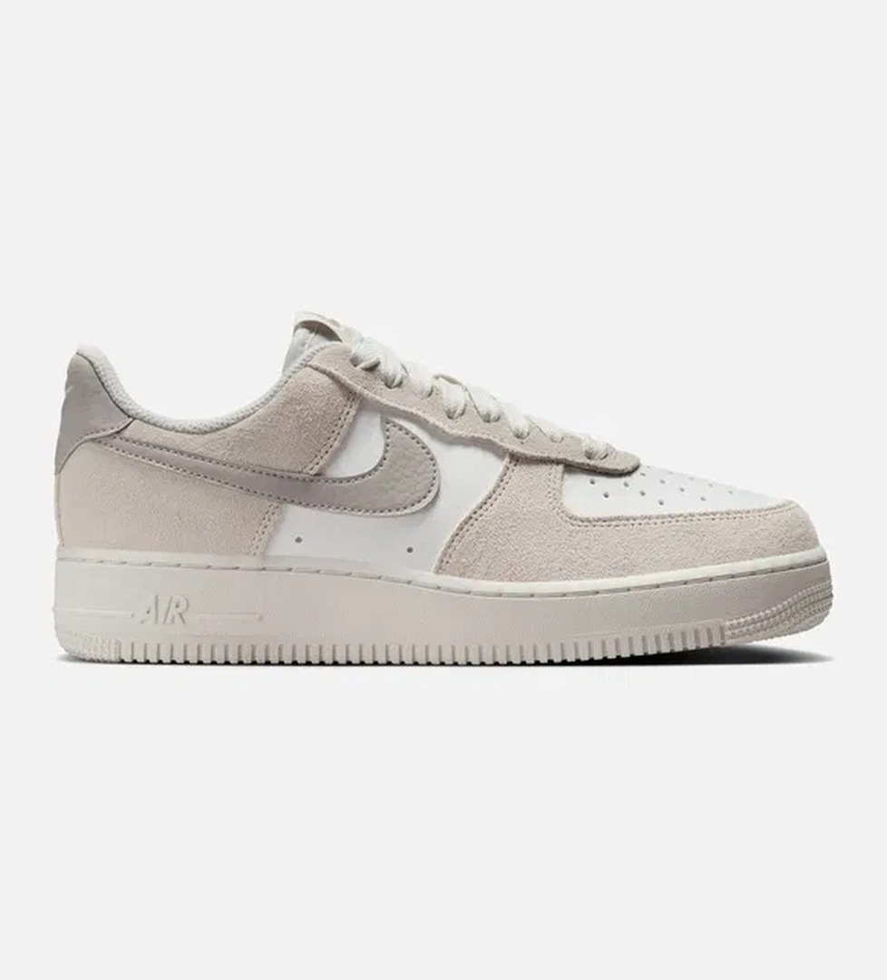 Nike Air Force 1 Low FA25 Kadın Spor Ayakkabı