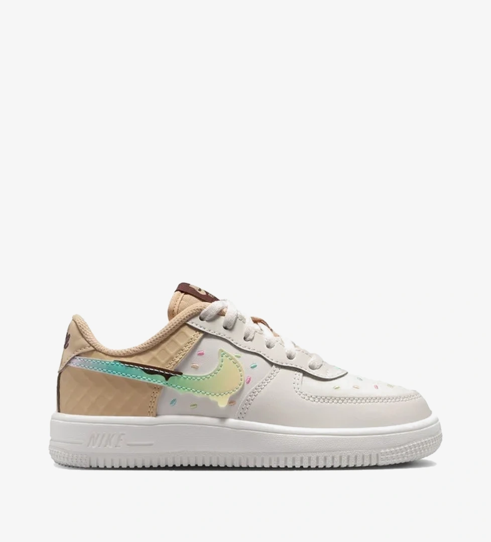 Nike Beyaz Nike Force 1