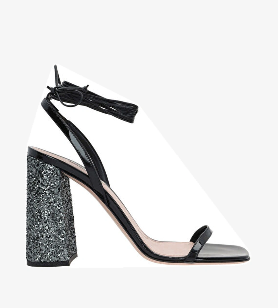 Siyah Topuklu Rugan Sandalet - Görsel 1