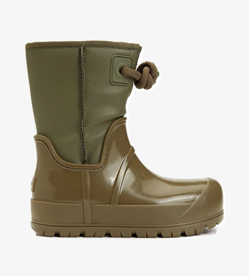Ugg Raincloud Haki Kadın Bot model görseli
