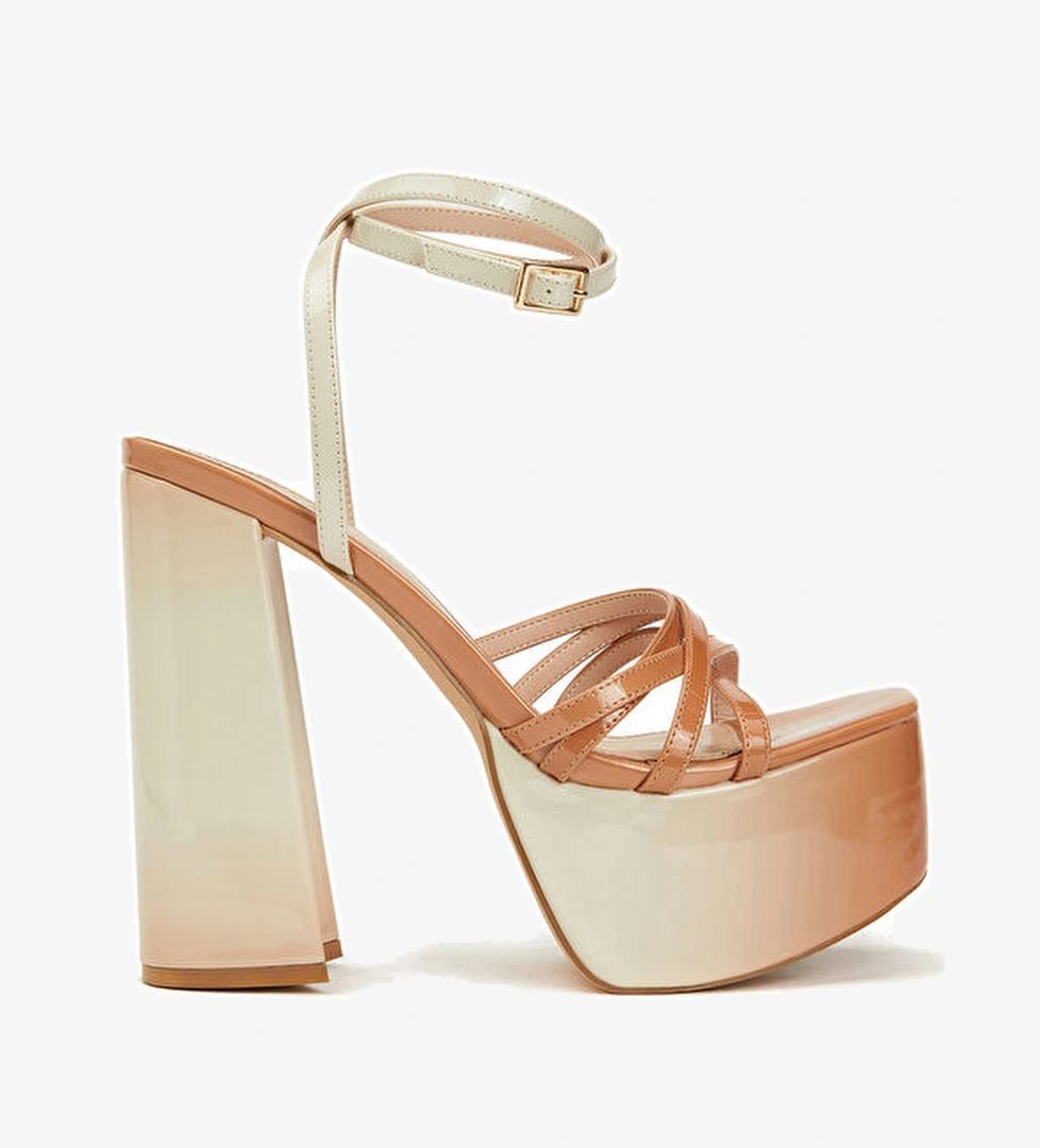 Network Krem Kadın Deri Sandalet model görseli