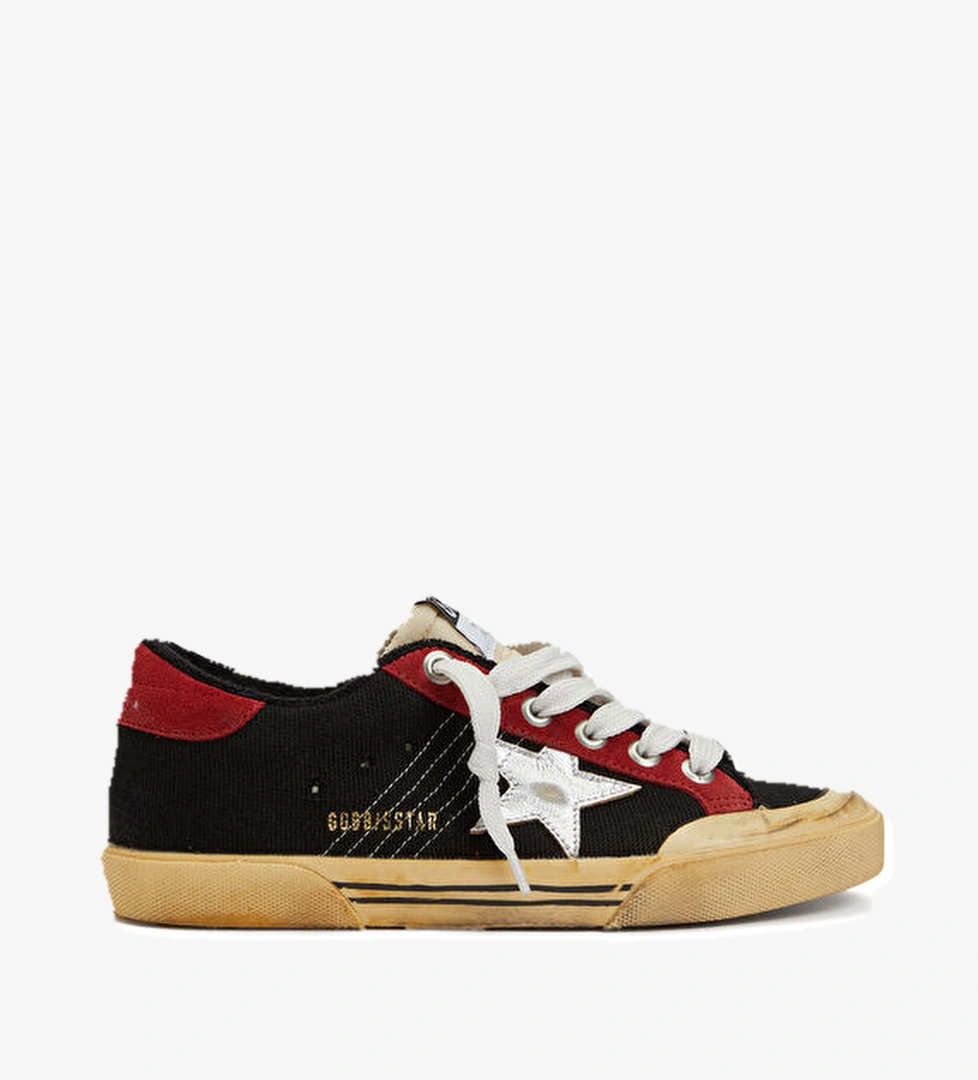 Golden Goose Superstar Kırmızı Siyah Kadın Kanvas Sneaker model görseli