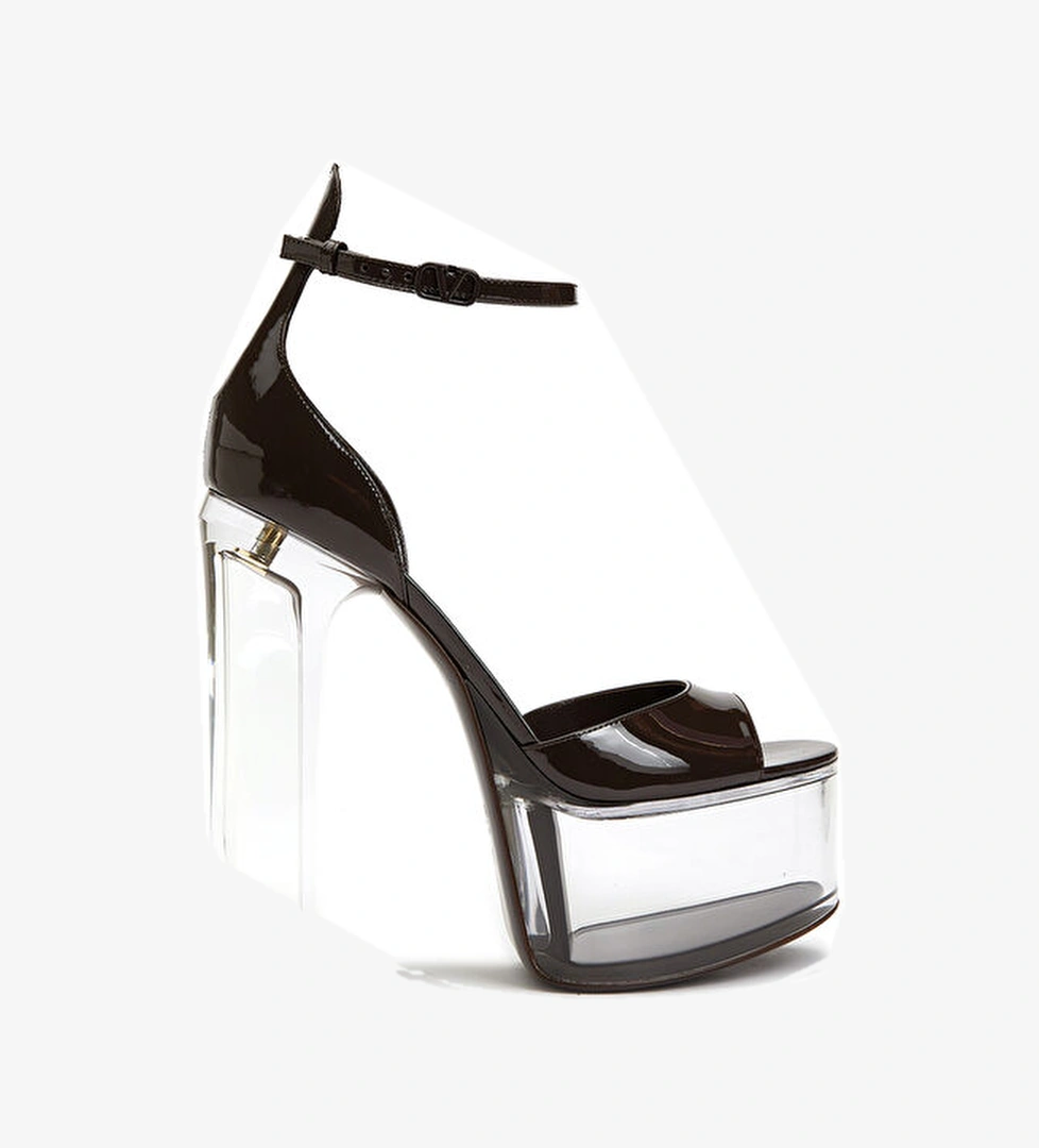 Valentino Garavani Kahverengi Kadın Deri Sandalet model görseli