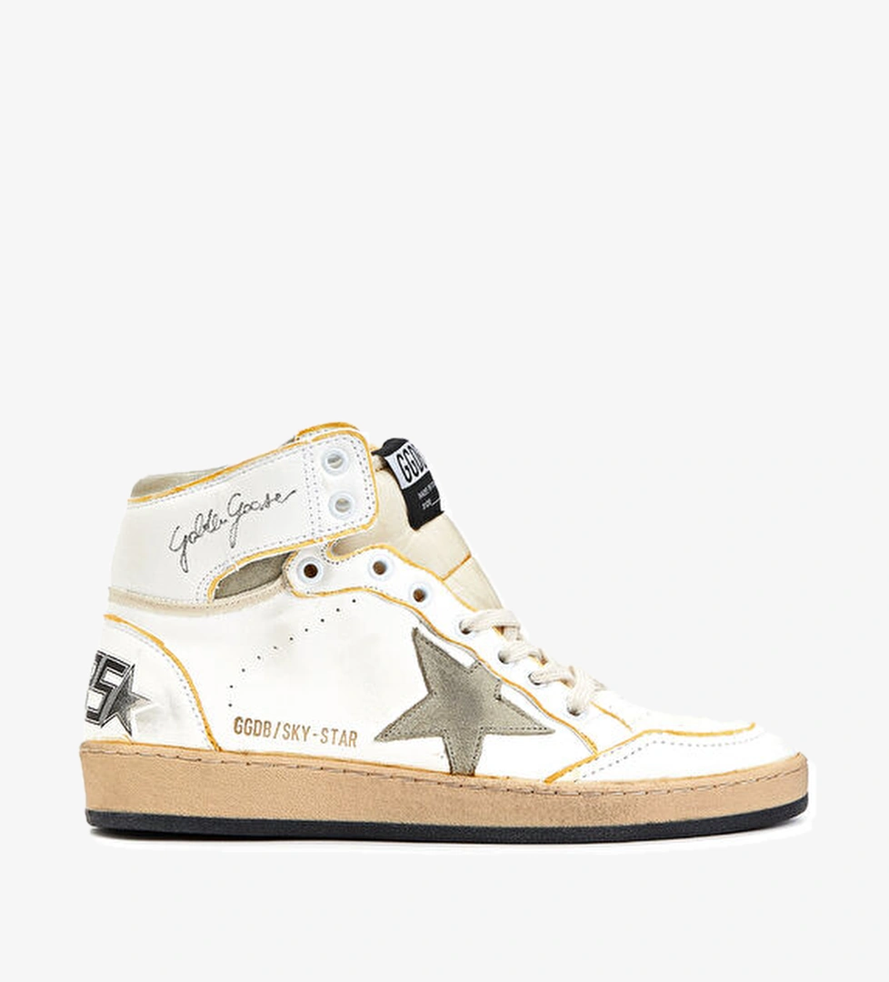 Golden Goose Sky-Star Bej Beyaz Erkek Deri Sneaker model görseli