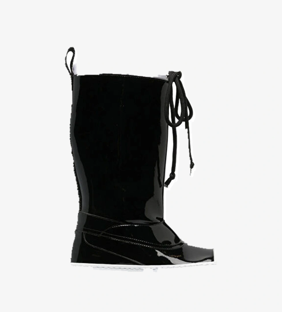 Moschino Siyah Logolu Kadın Yağmur Çizmesi model görseli