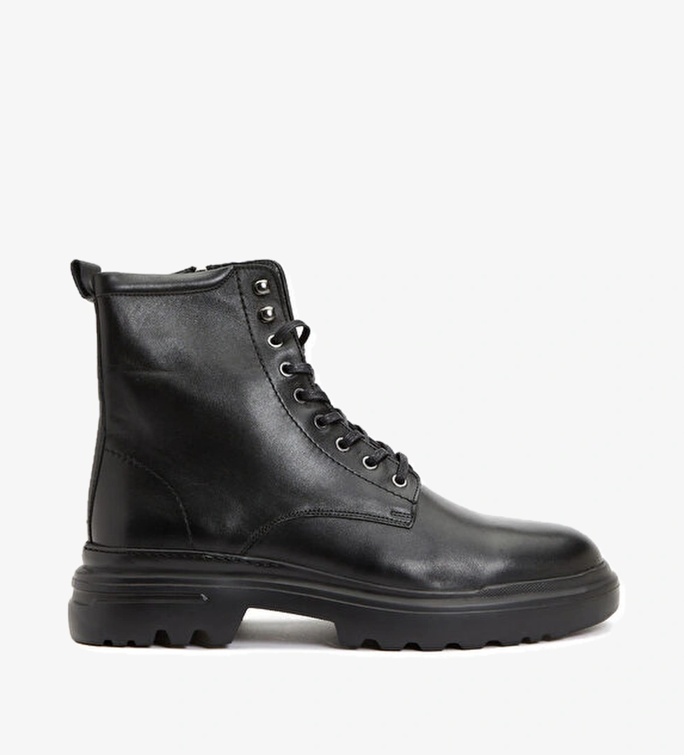 Divarese Siyah Erkek Deri Bot model görseli