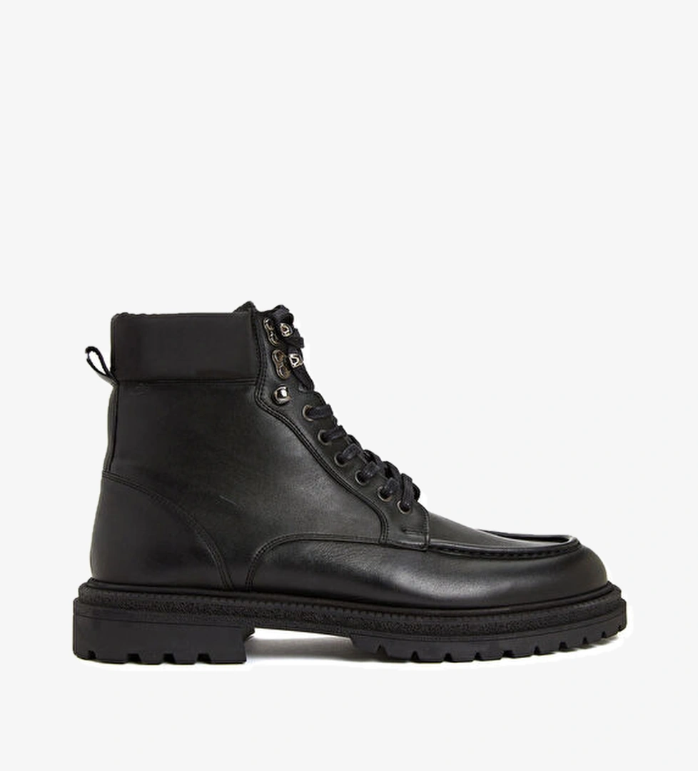 Divarese Siyah Erkek Deri Bot model görseli