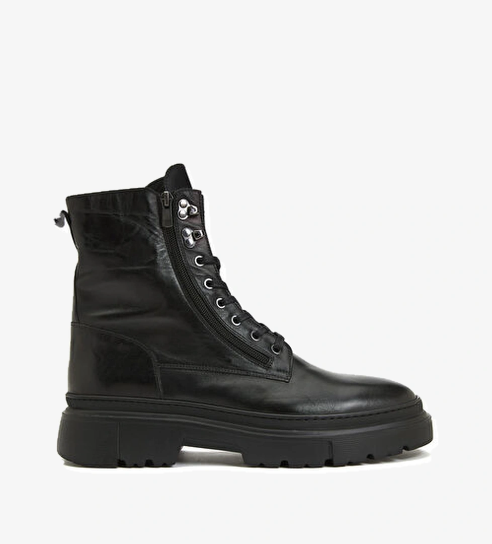 Network Siyah Erkek Deri Bot model görseli