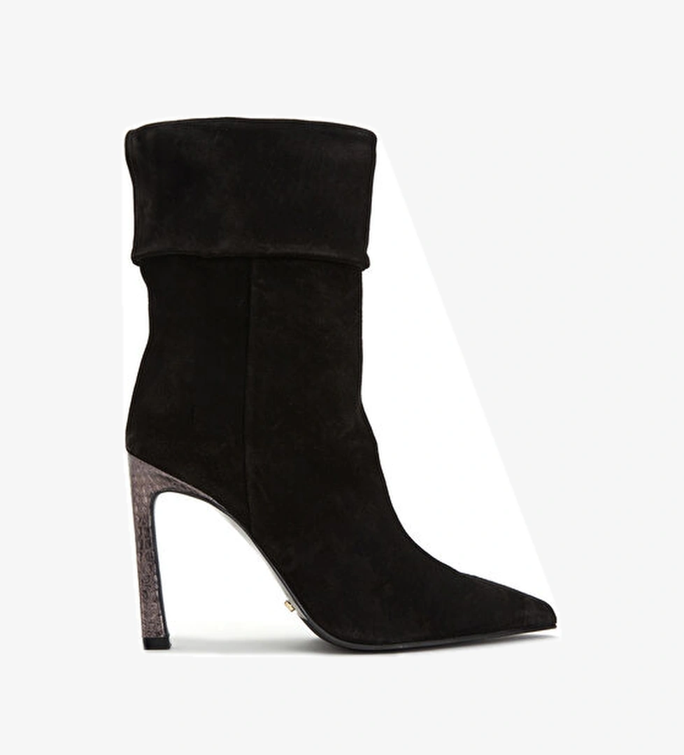 Network Siyah Kadın Deri Bot model görseli