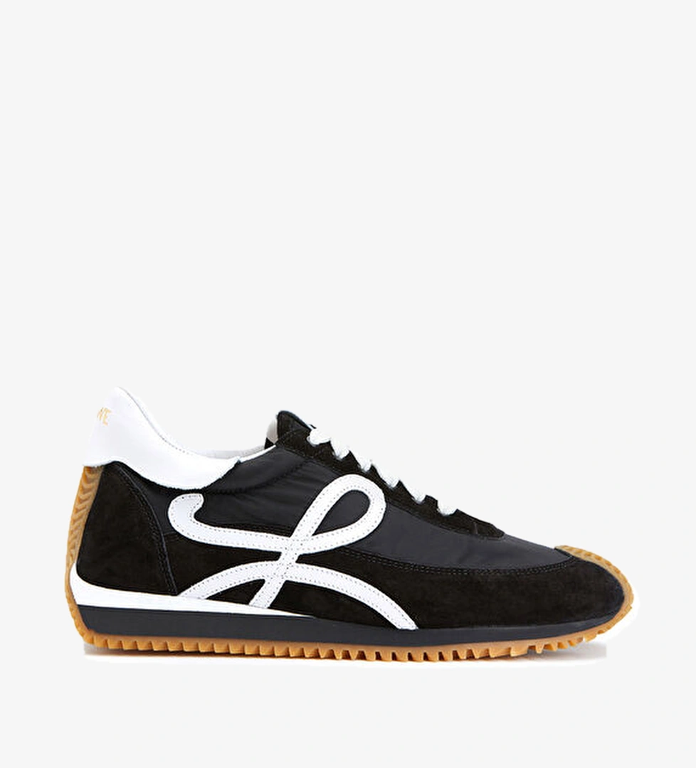 Loewe Flow Runner Siyah Beyaz Kadın Deri Sneaker model görseli