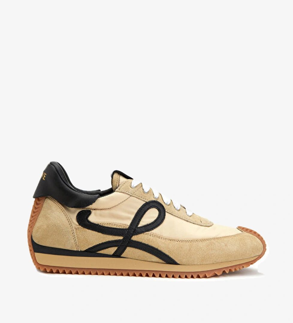 Loewe Flow Runner Gold Kadın Deri Sneaker model görseli