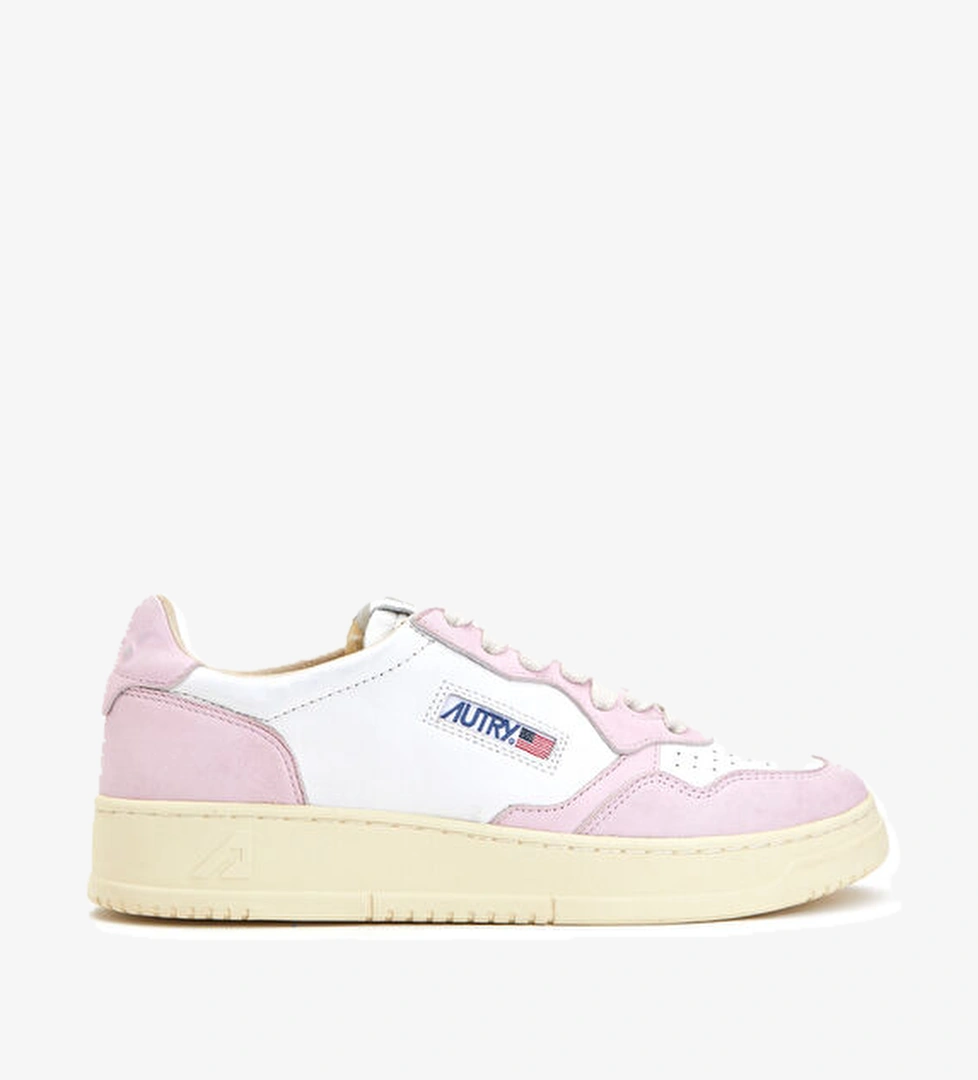 Autry Pembe Kadın Deri Sneaker model görseli