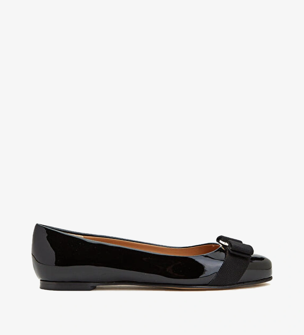 Ferragamo Siyah Ferragamo Fiyonk