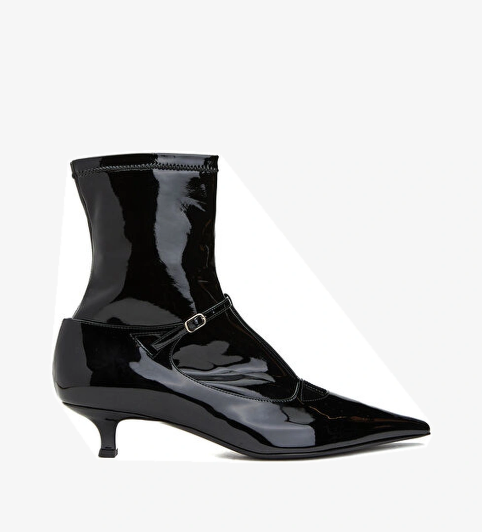 The Row Cyd Siyah Topuklu Rugan Bot model görseli