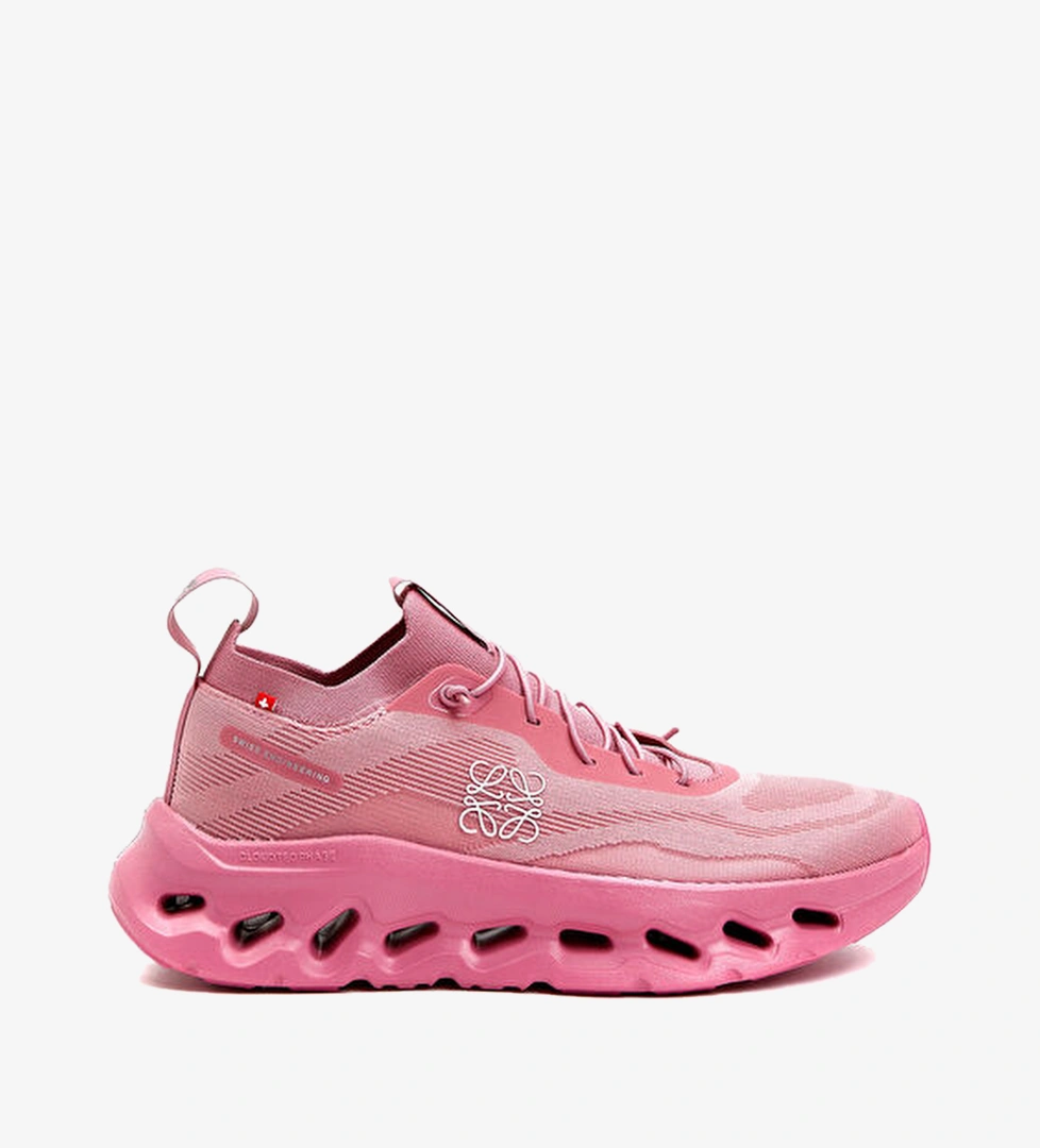 On For Loewe Pembe On For Loewe Cloudtilt
