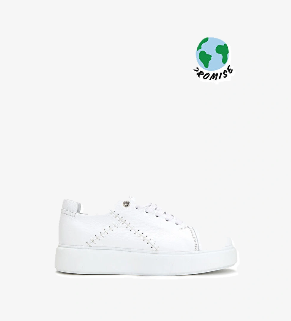 Divarese Beyaz Kadın Deri Sneaker model görseli