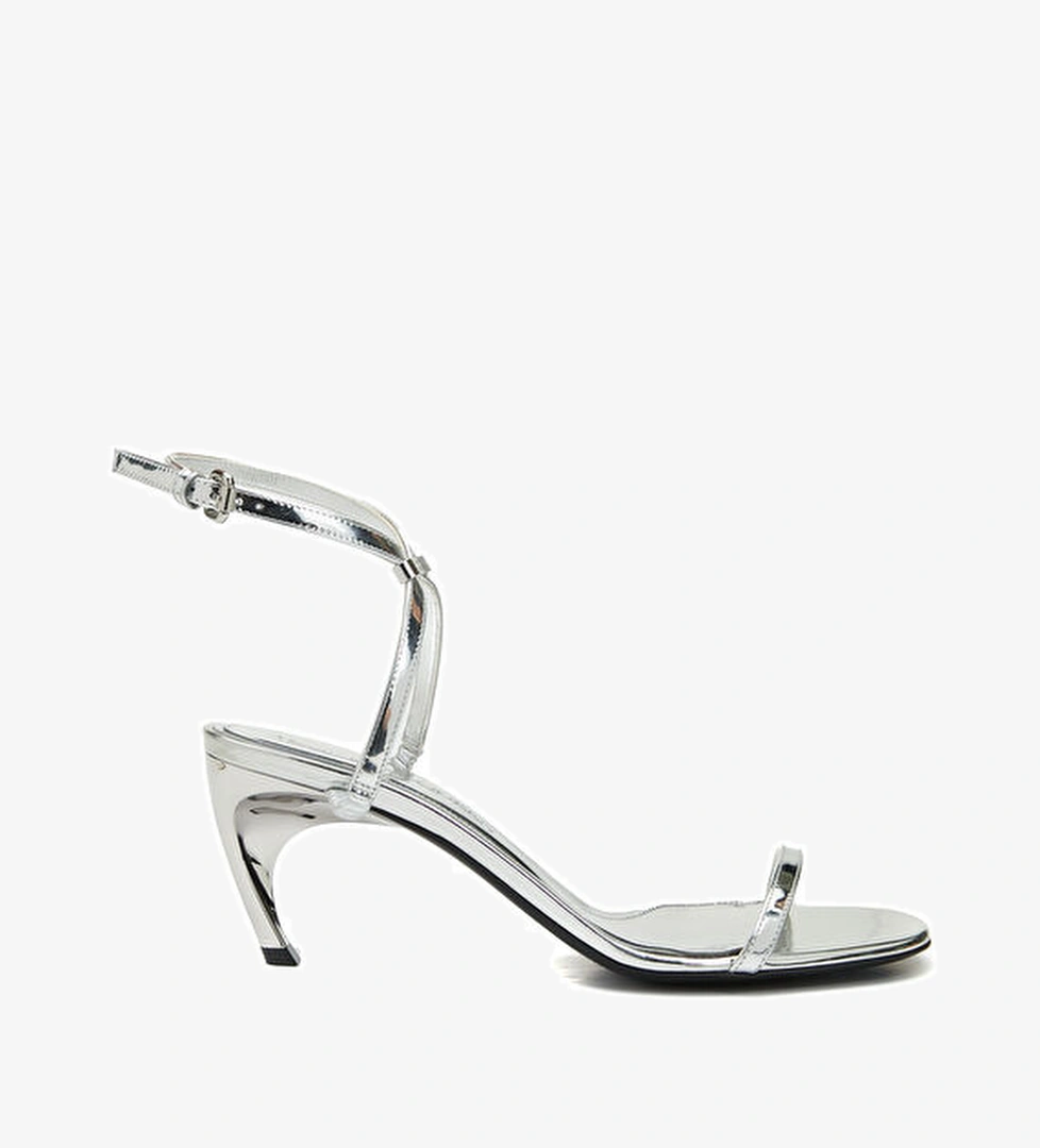 Mcqueen Armadillo Silver Kadın Sandalet model görseli