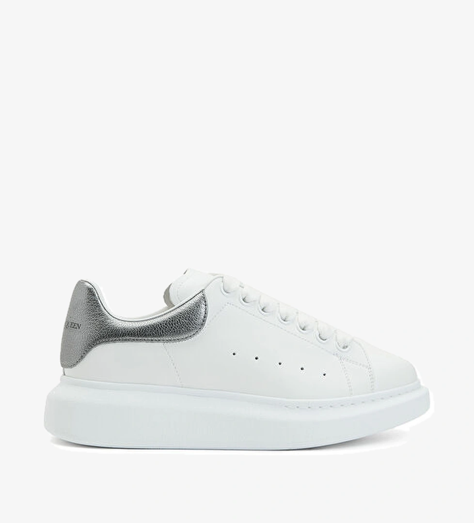 Mcqueen Oversized Beyaz Silver Kadın Deri Sneaker model görseli