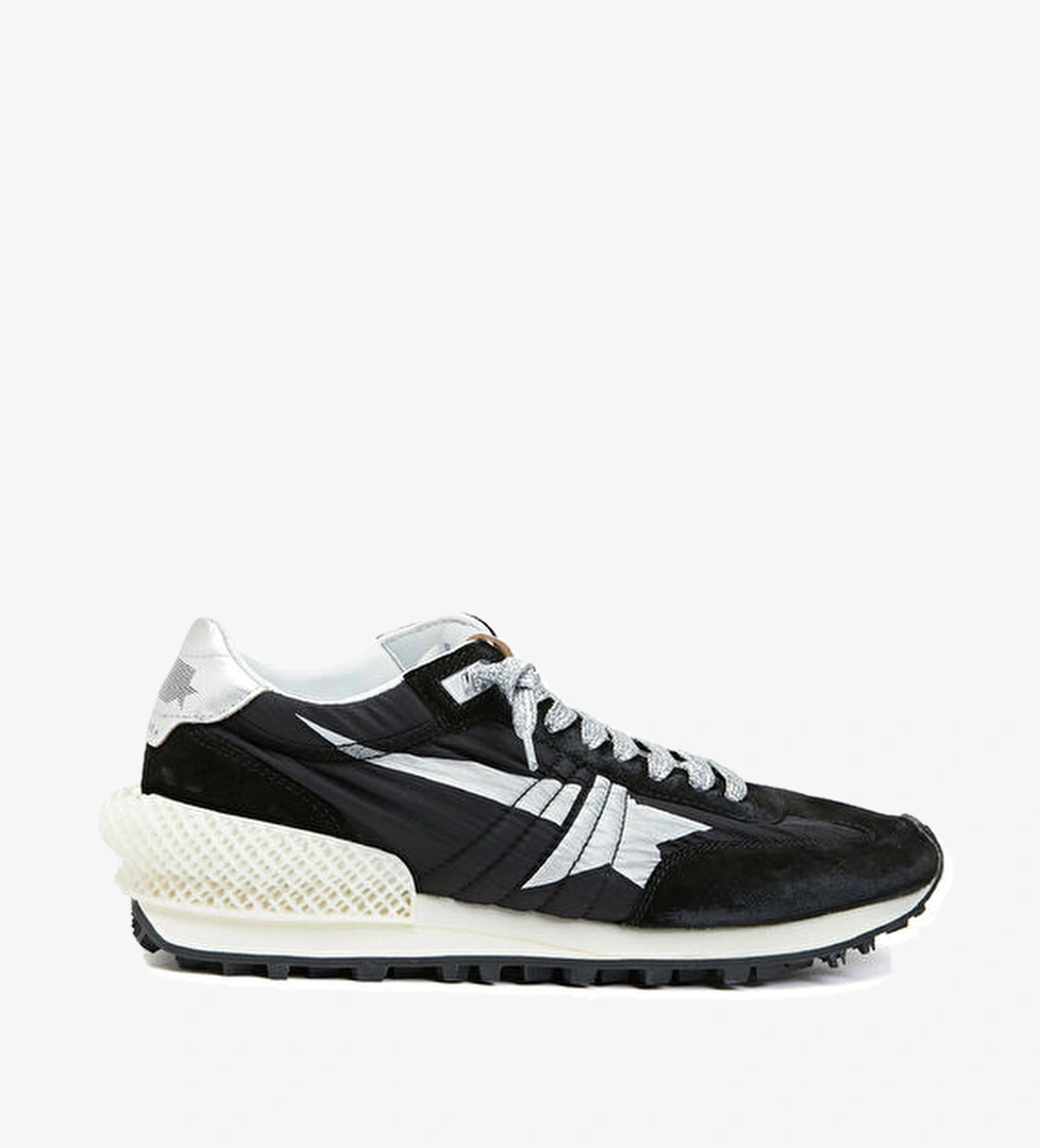 Golden Goose Marathon Siyah Silver Kadın Sneaker model görseli