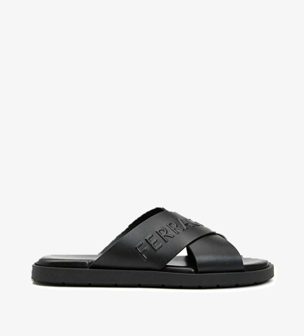 Ferragamo Siyah Erkek Deri Terlik model görseli