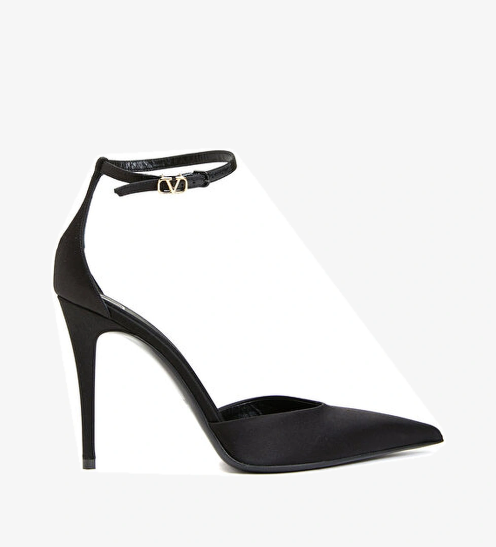 Valentino Garavani Siyah Topuklu Ayakkabı model görseli