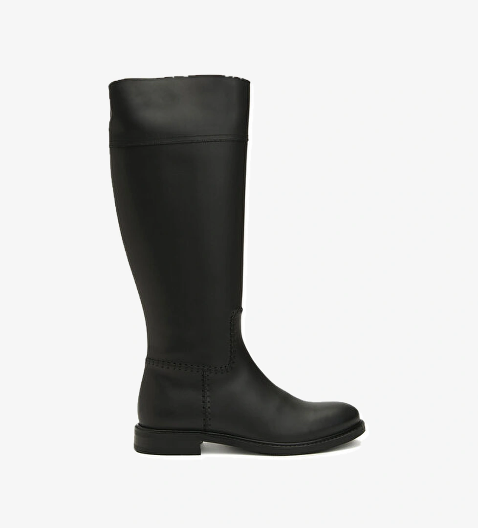 Network Siyah Kadın Deri Çizme model görseli