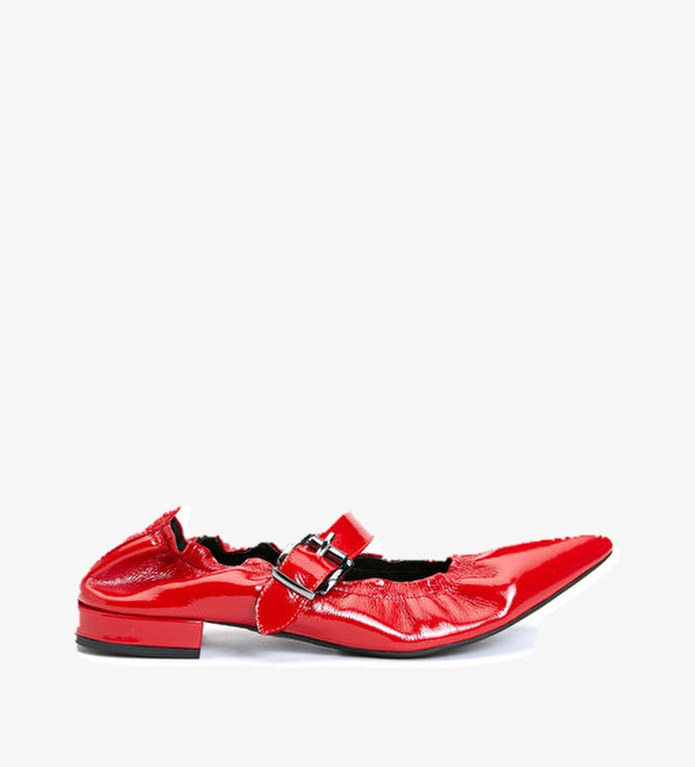 Divarese Kırmızı Rugan Deri Babet model görseli