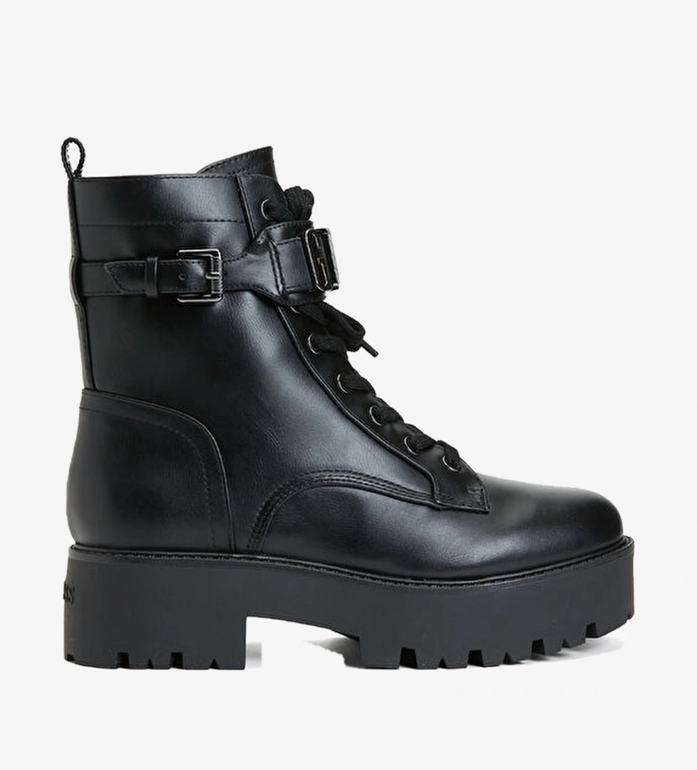 Guess Guess Vaires