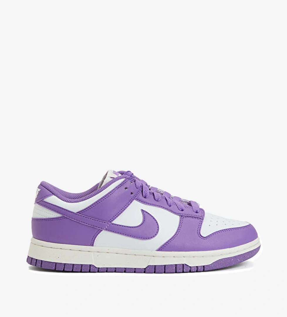 Nike Dunk Low Next Nature Beyaz Kadın Sneaker model görseli