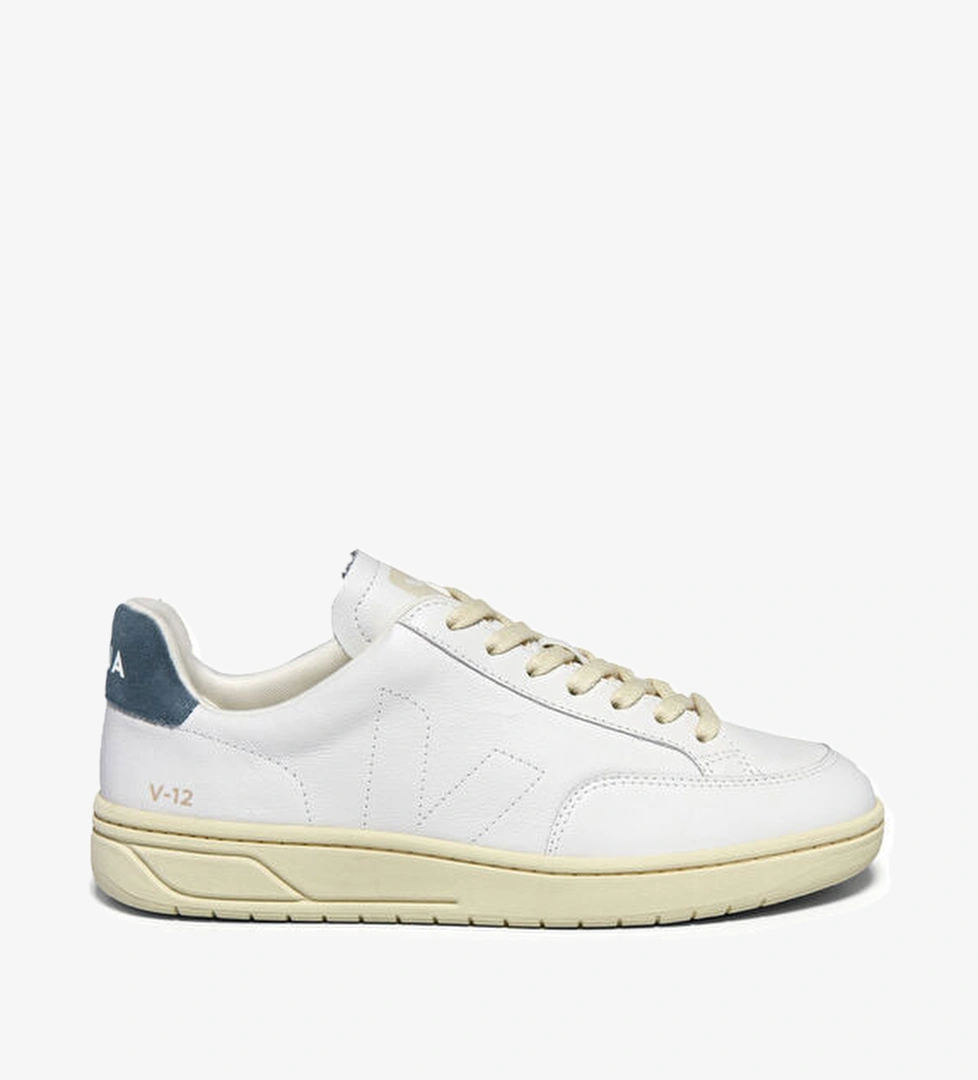 Veja V-12 Beyaz Erkek Deri Sneaker model görseli