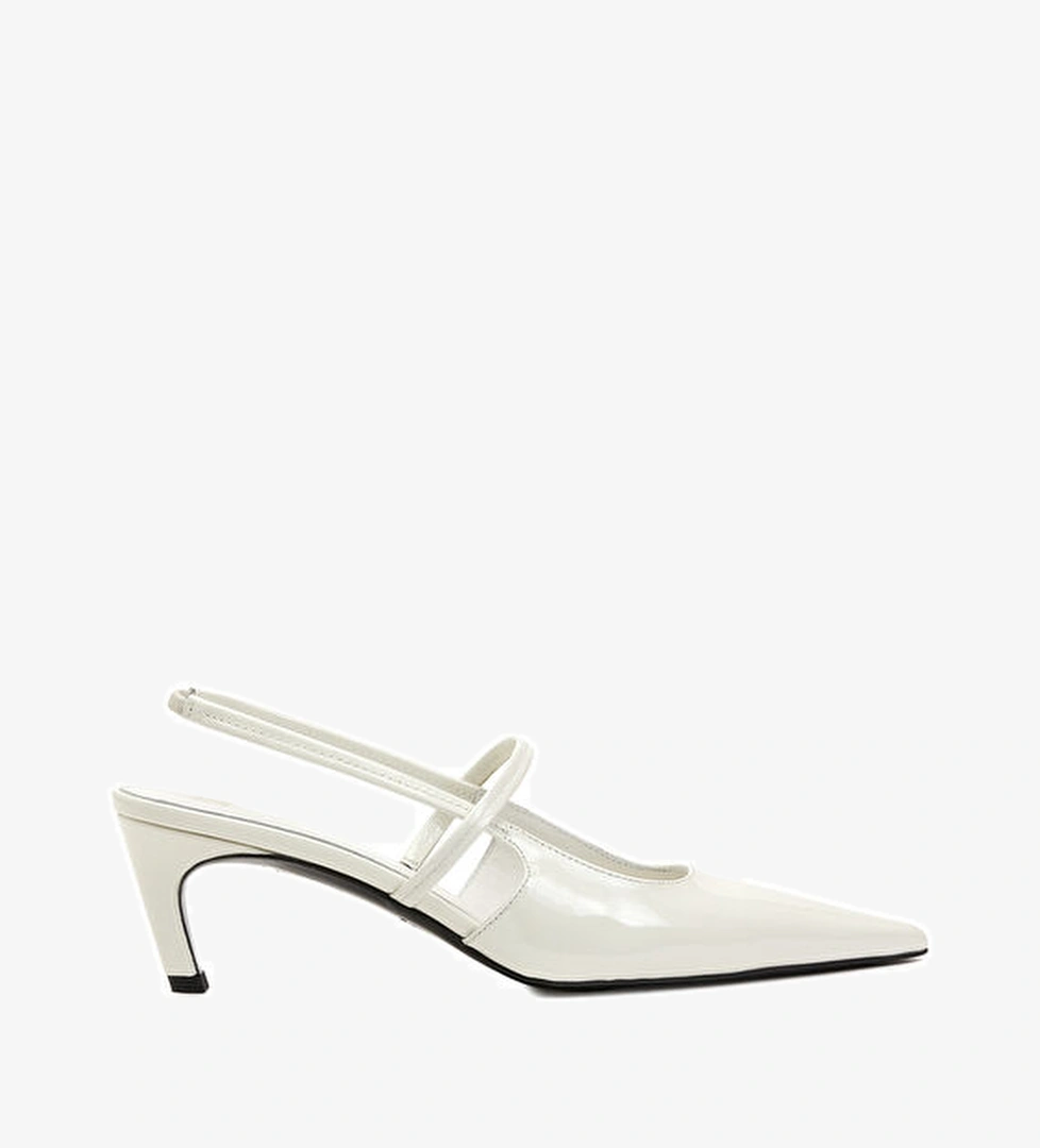 Toteme Beyaz Deri Topuklu Ayakkabı model görseli