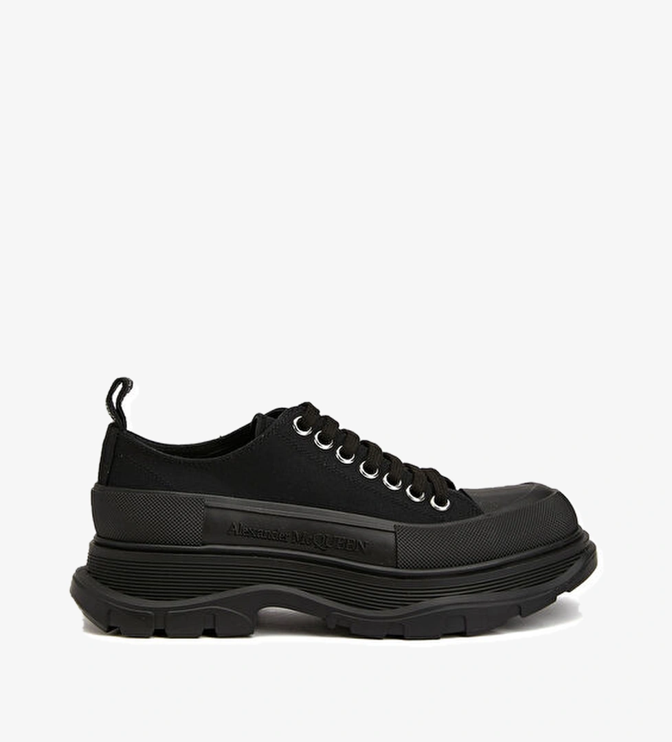 Mcqueen Siyah Kadın Sneaker model görseli