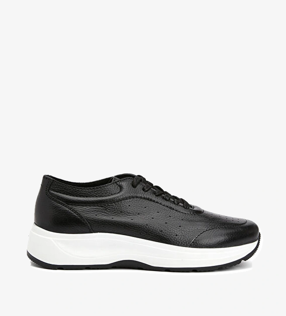 Beymen Collection Siyah Erkek Süet Sneaker model görseli