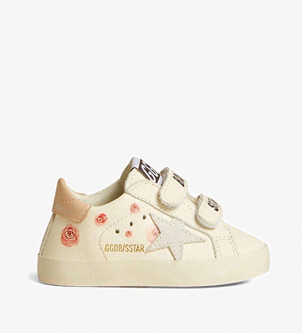 Golden Goose Old School Bej Bebek Sneaker model görseli