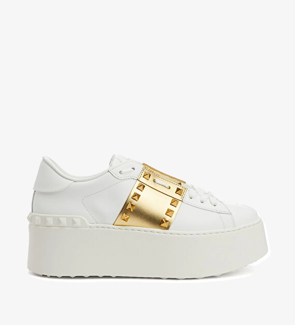 Valentino Garavani Rockstud Untitled Beyaz Gold Kadın Deri Sneaker model görseli