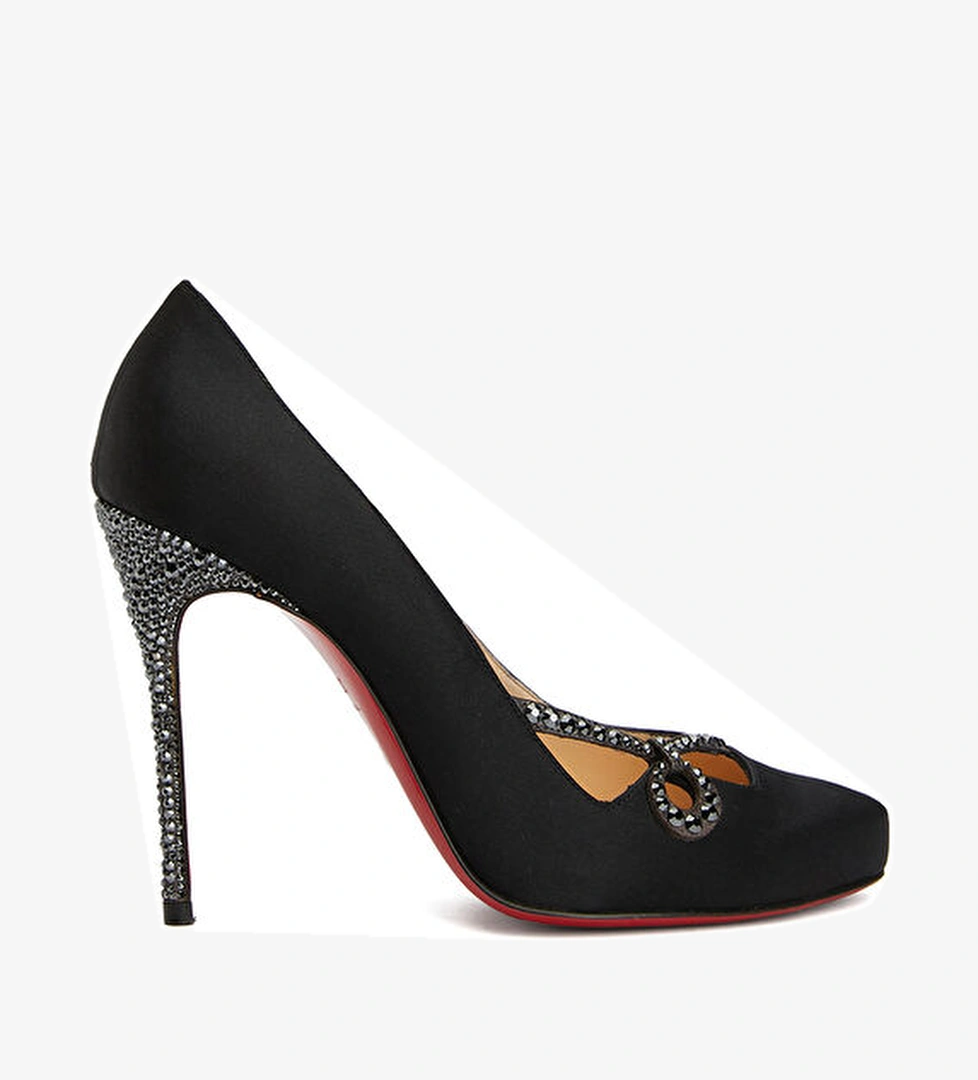 Beymen Reborn Christian Louboutin Topuklu Ayakkabı model görseli