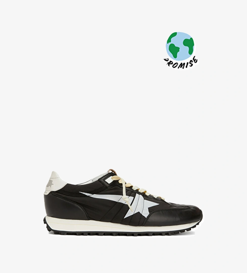 Golden Goose Marathon Siyah Beyaz Erkek Sneaker model görseli