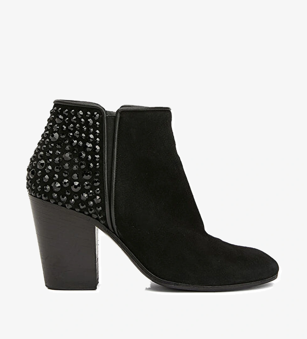 Beymen Reborn Giuseppe Zanotti Kadın Bot model görseli