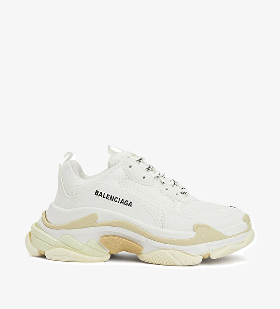 Balenciaga Triple S Beyaz Kadın Sneaker model görseli