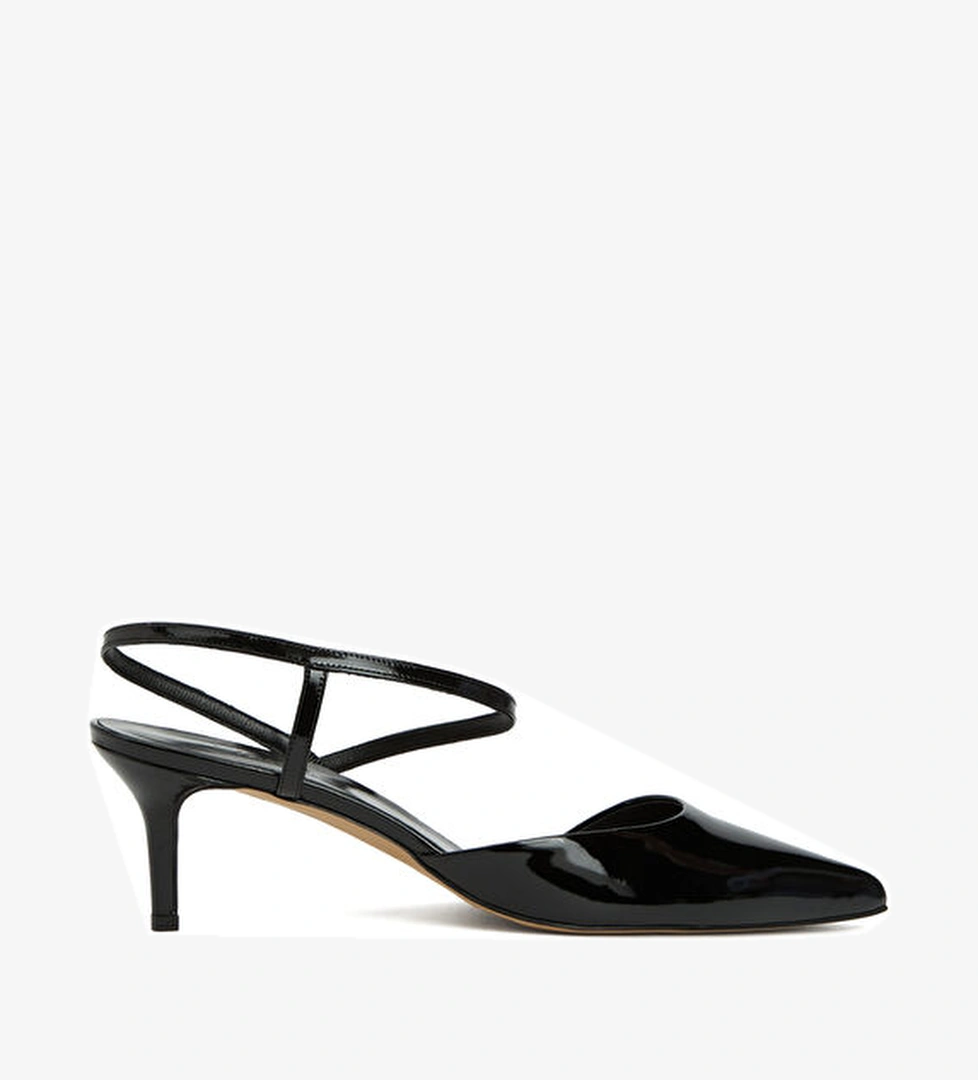 Beymen Club Siyah Deri Topuklu Ayakkabı model görseli