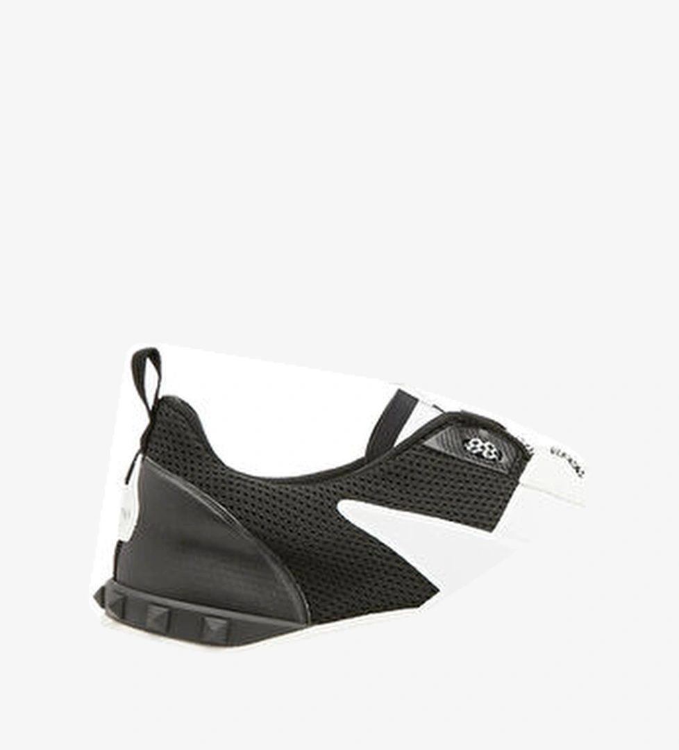 Valentino Garavani True Act Siyah Beyaz Erkek Deri Sneaker model görseli