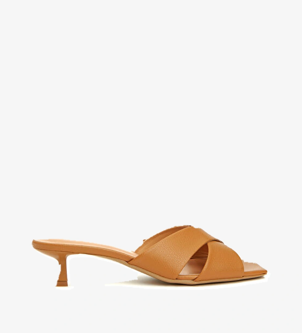 Karamel Kadın Deri Terlik - Görsel 1