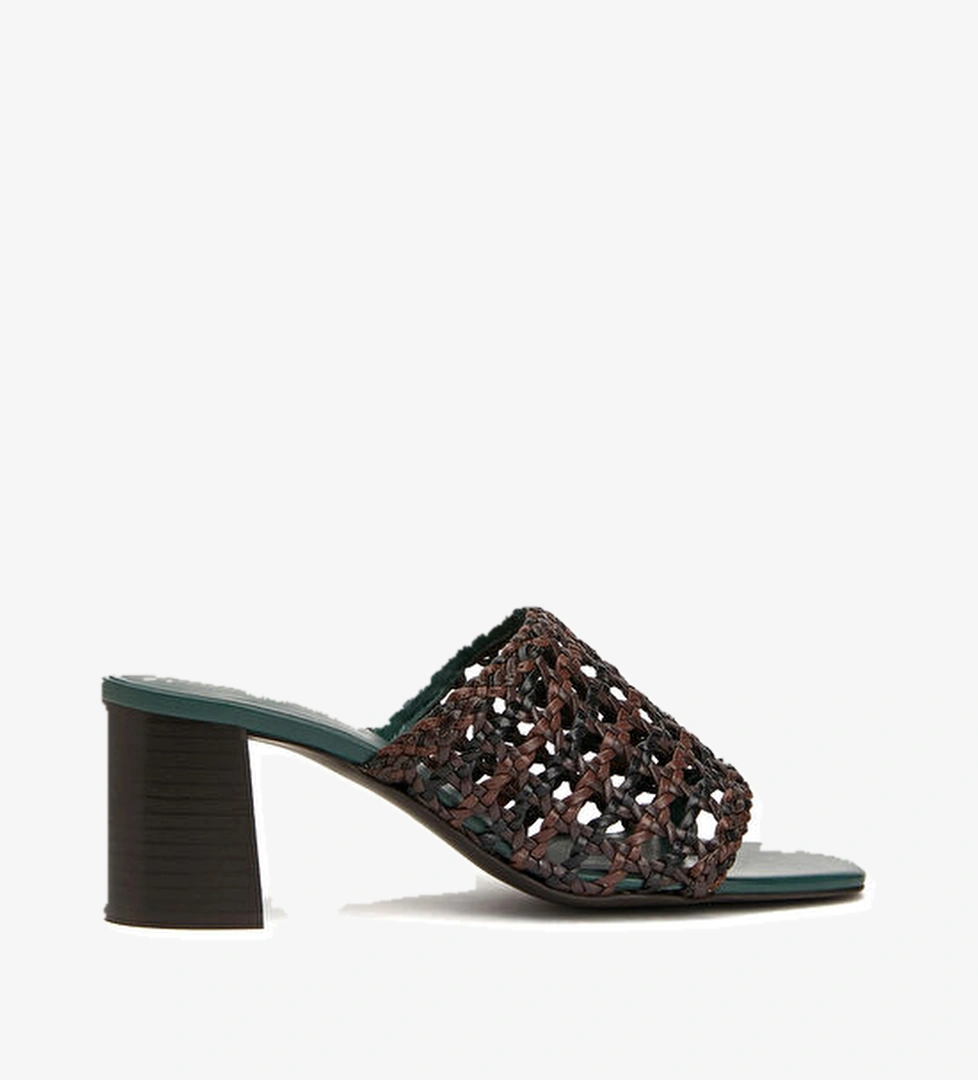 George Hogg Siyah Kahverengi Kadın Deri Terlik model görseli