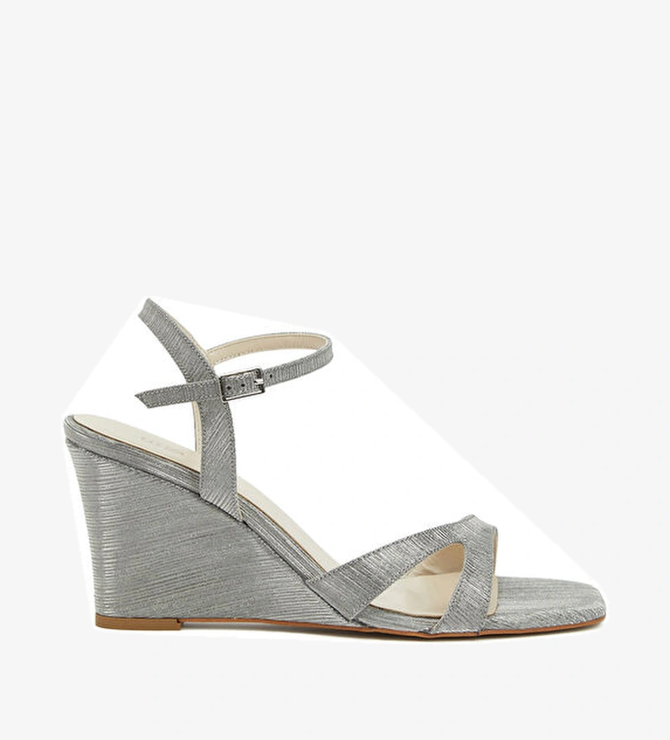 Divarese Gümüş Kadın Sandalet model görseli