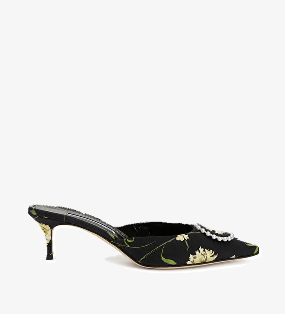 Manolo Blahnik Siyah Kadın İpek Terlik model görseli