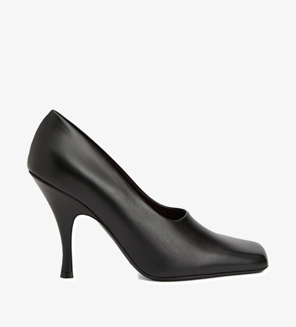 Khaite Siyah Topuklu Ayakkabı model görseli