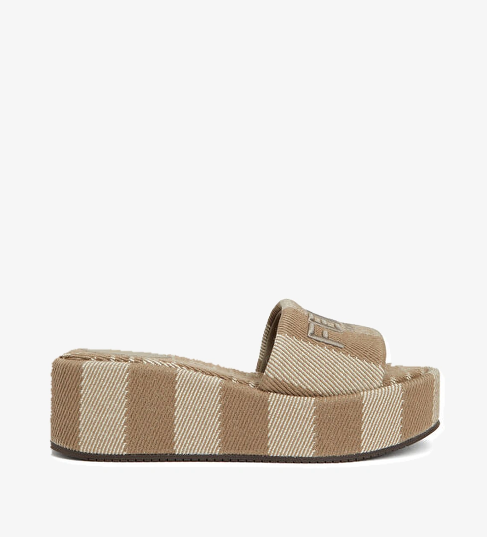 Fendi Vizon Kadın Terlik model görseli