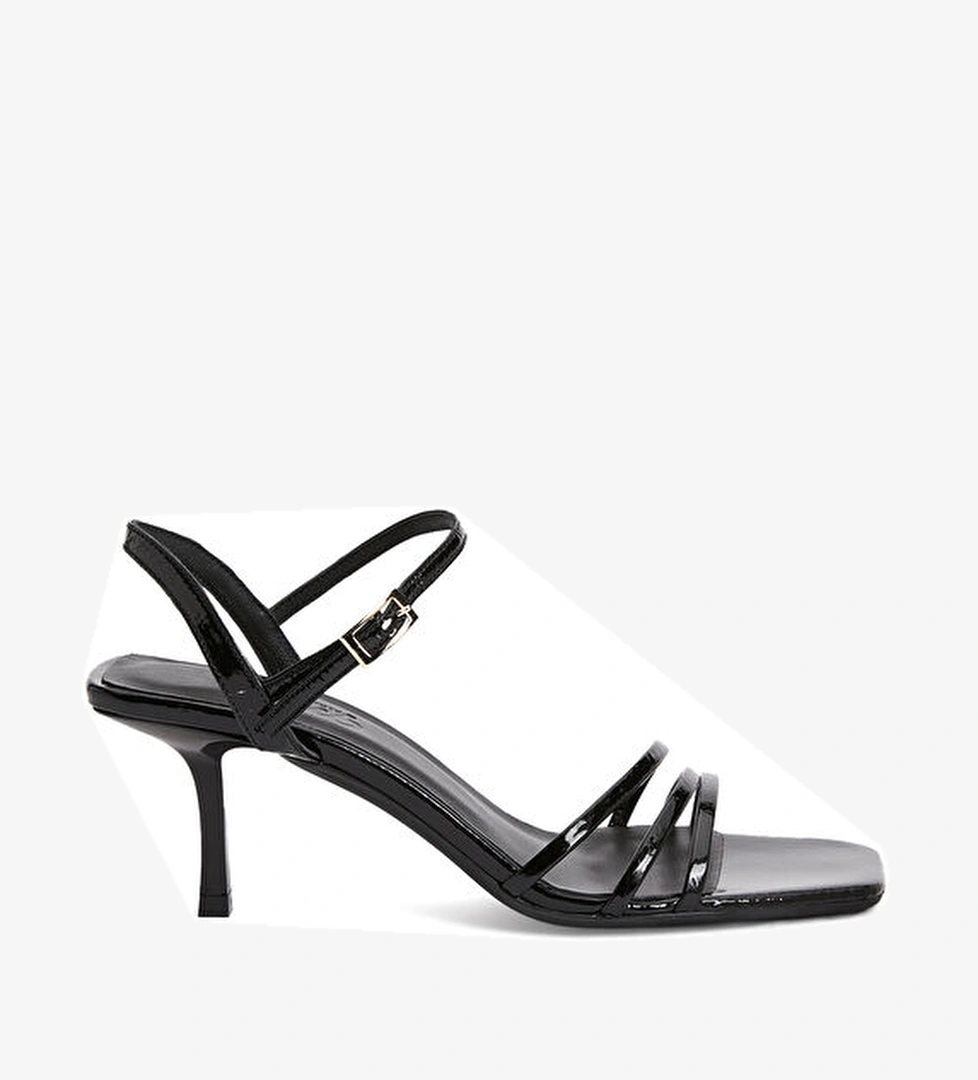 Beymen Club Siyah Kadın Deri Sandalet model görseli