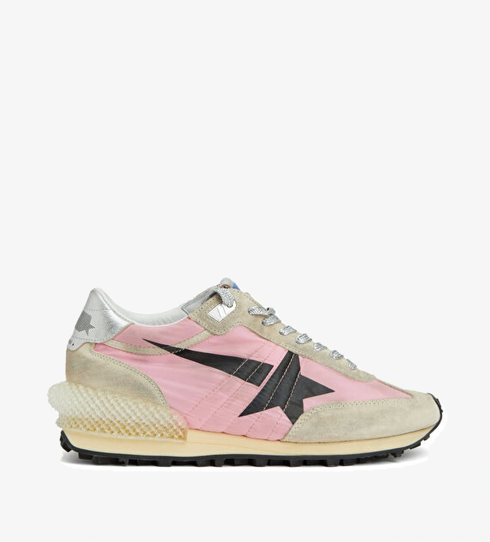 Golden Goose Marathon Pembe Kadın Sneaker model görseli