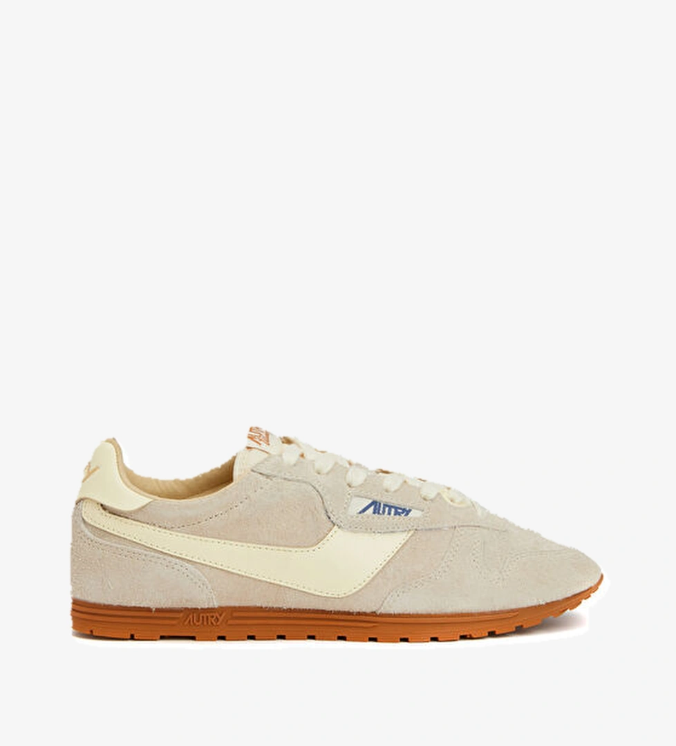 Autry Açık Gri Kadın Deri Sneaker model görseli